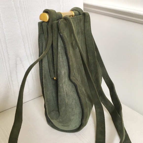 Escada - Picture 4 of 5